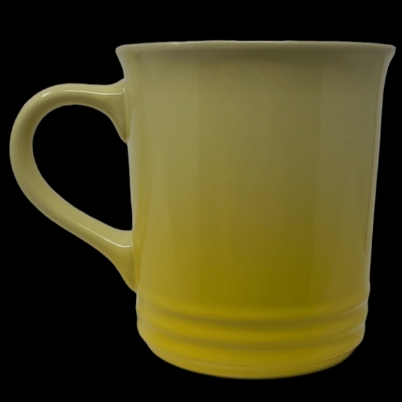 NEW - LE CREUSET STONEWARE COFFEE MUG/CUP YELLOW OMBRE - 12oz - Picture 2 of 9